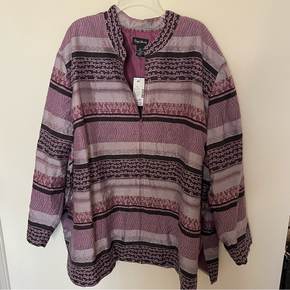 Maggie Barnes NWT Full Zip Purple 
Jaquard Jacket Women’s Size 4X